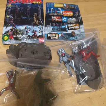 울트라 괴수 희극 2종