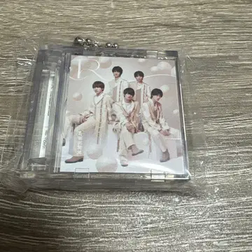 M!LK 미니 재킷 키링