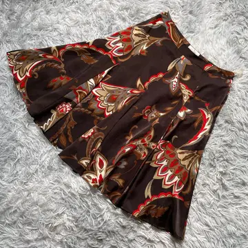 TRUSSARDI 페이즐리 무늬 깔끔한 플리츠 스커트 38 브라운 계열