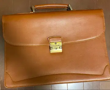 Aquascutum 브라운 가죽 비즈니스 백