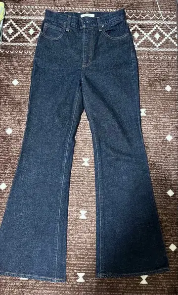 MOUSSY MVS 플레어 데님 사이즈 25 소가죽 인디고 블루