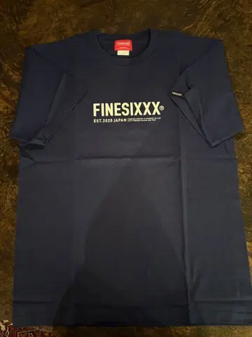 FINESIXXXX 네이비 T셔츠 L 사이즈
