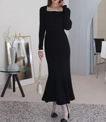 ROYAL PARTY 데콜테 라인 배색 니트 머메이드 원피스