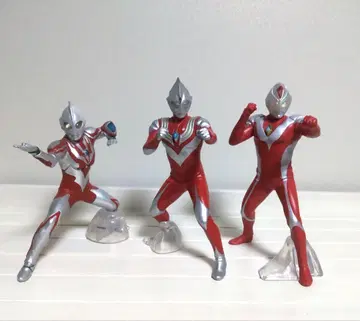 울트라맨 피규어