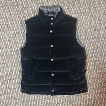 BLUE/BLUE 블랙 다운 베스트 S 사이즈