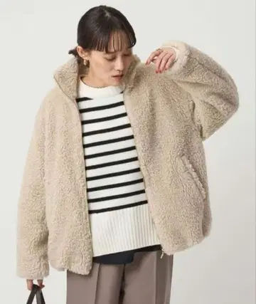 새상품 green label relaxing 보아 스탠드 카라 블루종