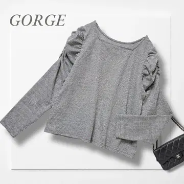 골지 퍼프 슬리브 상의 그레이 하운드투스 걸리시 페미닌 성숙/러블리