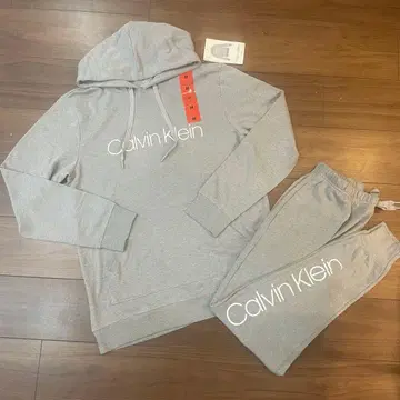 새상품 캘빈클라인 맨투맨 셋업 남성용