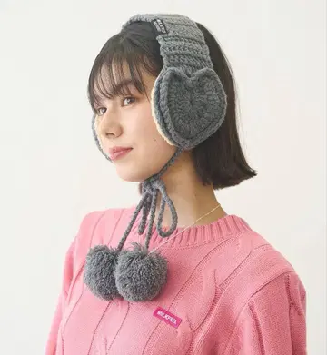 폼폼 포함 니트 귀마개