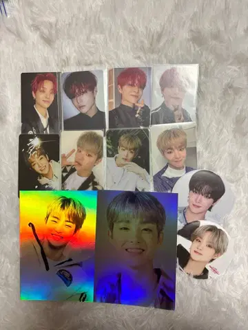 TREASURE 지훈 트레이딩 카드 포스터 캔 배지