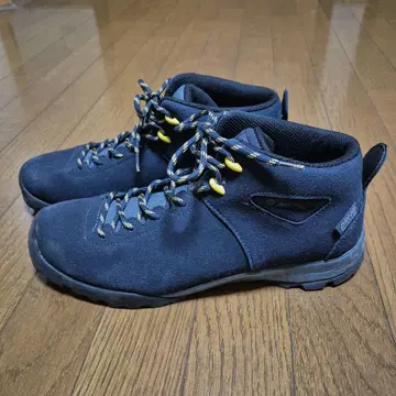 HI-TEC 아오라기 클래식 블랙