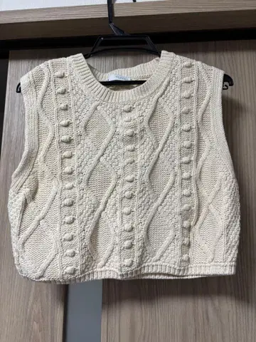 ZARA 니트 베스트 케이블 니트