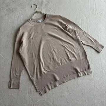 [슬로브 이에나] (F) 니트 스웨터 크루넥 슬릿 디테일 리브 절개