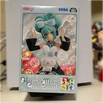 하츠네 미쿠 x 시나모롤 쵸코노세 프리미엄 피규어