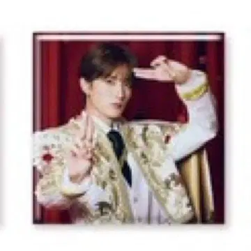 M!LK 캡슐 토이 캔뱃지 2