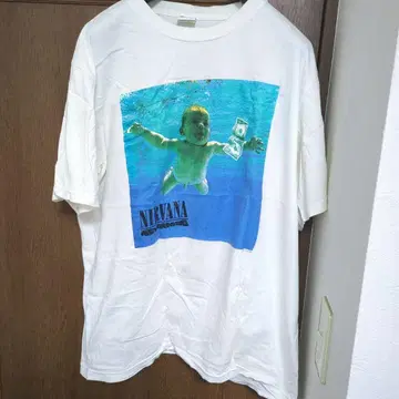 NIRVANA 카트 코베인 t셔츠