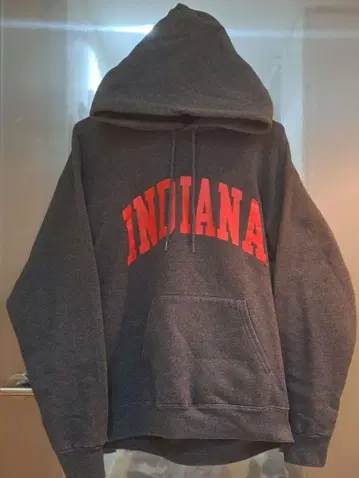 타임 아웃 칼리지 후드티