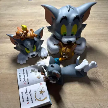 톰과 제리 피규어 모음 세트