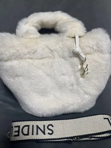 스나이델 퍼백 퍼 토트 겨울