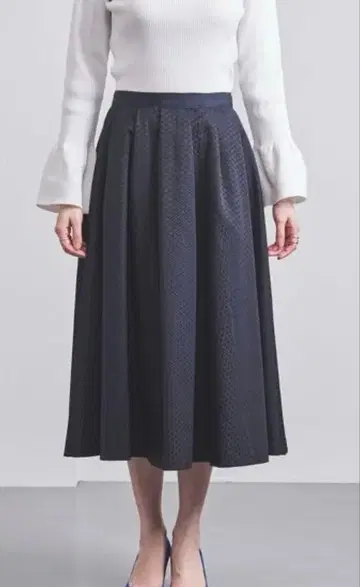 UNITED ARROWS 턱 플레어 스커트 36 네이비