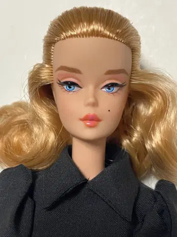 바비 BFMC 베스트 인 블랙 패션 모델 컬렉션