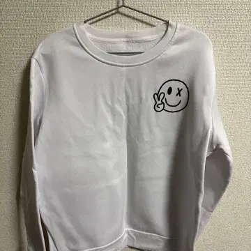 스마일리 디자인 맨투맨 트레이닝복