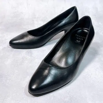 새상품급 [ 와코루 서세스워크 ] 펌프스 (22) 가죽 블랙