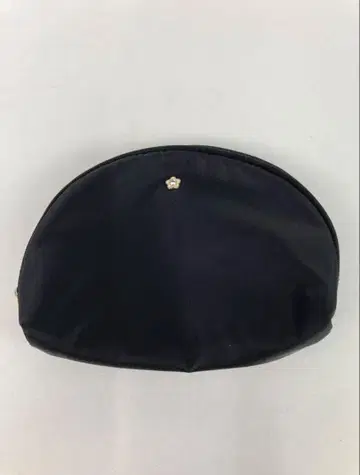 MARY QUANT 블랙 하프문 파우치