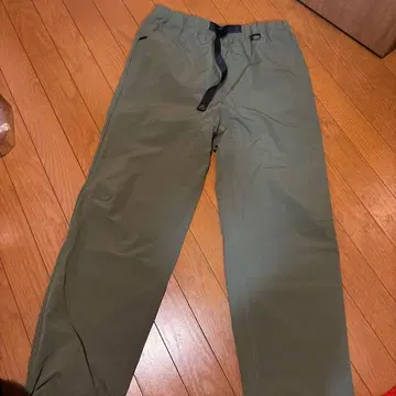 BAYFLOW 카키 팬츠