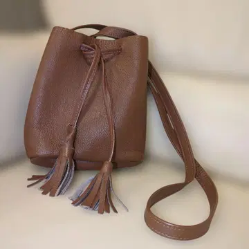 새상품급 천연 가죽 숄더백 귀여운