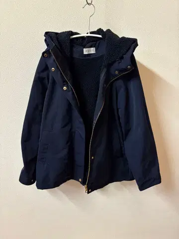 플라스테 네이비 S 후드 부착 자켓