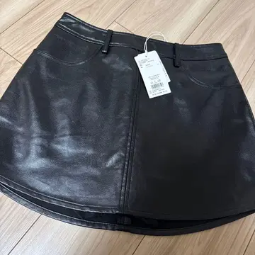 GYDA 블랙 가죽 타이트 스커트 M