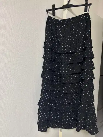 로리즈팜 프릴 스커트