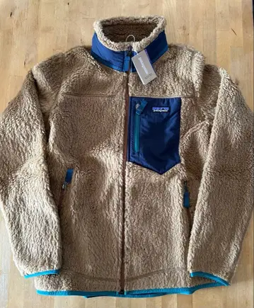 새상품 patagonia W Classic Retro-X S 파타고니아