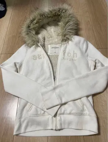 a&tech 후드 부착 후드티 화이트