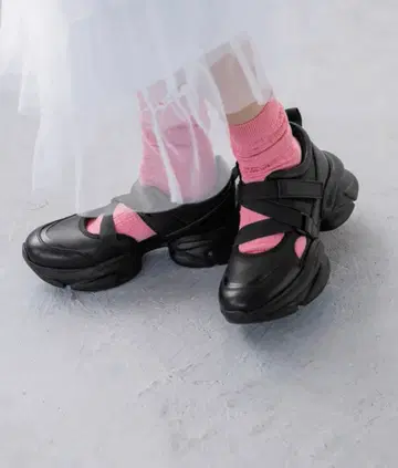 사이드 오픈 스니커즈 100499