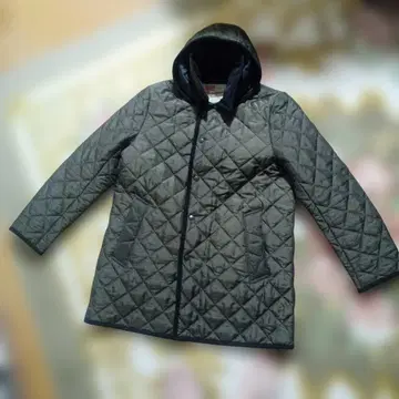Traditional Weatherwear 퀼팅 자켓 사이즈 M