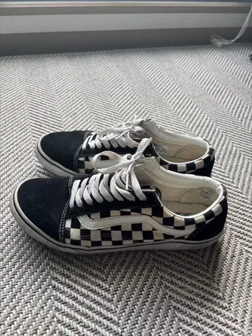 Vans 체커보드 스니커즈
