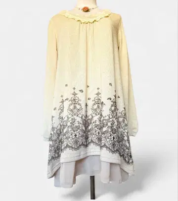 axes femme 울 원피스 아이보리 레이스 비쥬 크리스마스