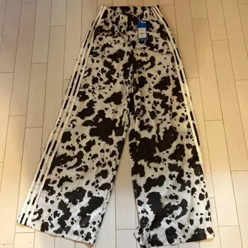 adidas 카우 패턴 캐주얼 팬츠 160 사이즈