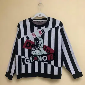 히스테릭 스트라이프 패턴 그래픽 프린트 니트 스웨터