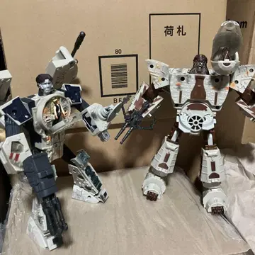 밀레니엄 팔콘 트랜스포머 한 솔로 츄바카 스타 워즈