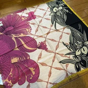 만테로 컬렉션 스카프