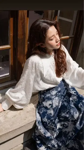 Tnewties [ 이것은 아주 오래된 노래 ] M 사이즈