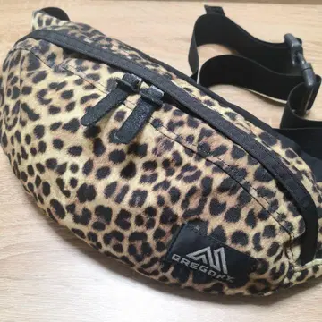 [ 레어!! ] GREGORY 테일 러너 레오파드 바디백