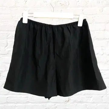 지유 이너 팬츠 숏 기장 허리밴딩 빅 루즈 무지 드레이프감