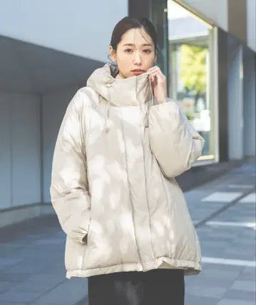 글로벌 워크 에어럭스 다운 후드 블루종