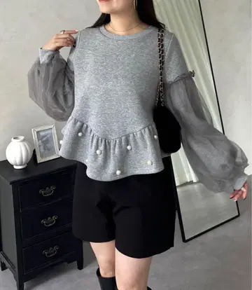 신상 프로즈 베일 소매 튤 펄 페플럼 맨투맨