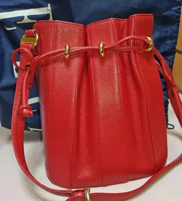 ELLE 빨간색 복조리형 숄더백