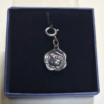 헬로키티 액세서리 참 로즈키티 꽃키티 Silver925